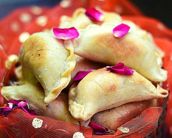 Baked Nutritious Gujiya Makeover