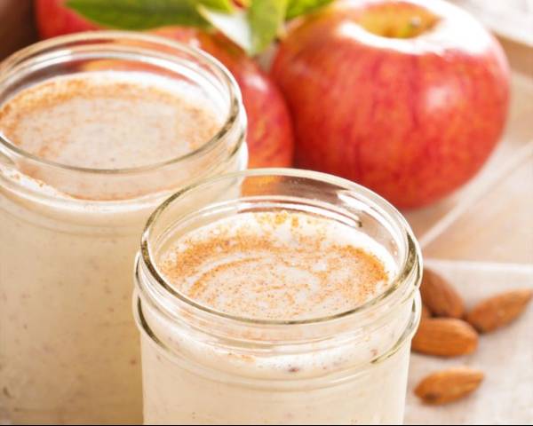 Apple  Cinnamon Protein Smoothie with Chia seeds 